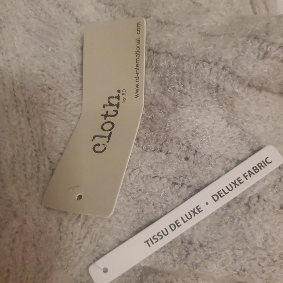 CLOTH by RDI V-Neck Grey Braided Pattern Cable Knit Sweater Womens Small S - Picture 5 of 5